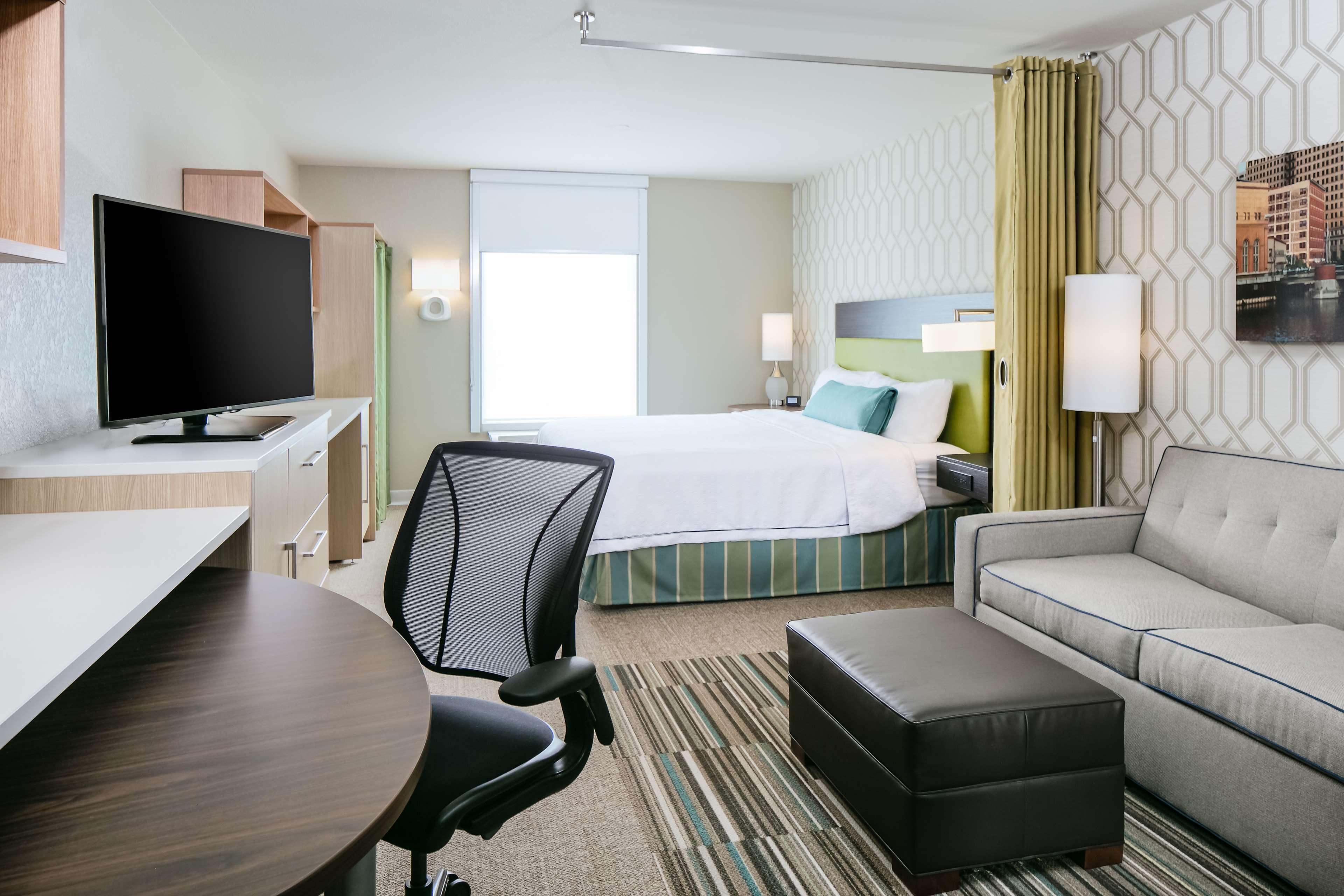 Home2 Suites By Hilton Milwaukee Brookfield Waukesha Ngoại thất bức ảnh