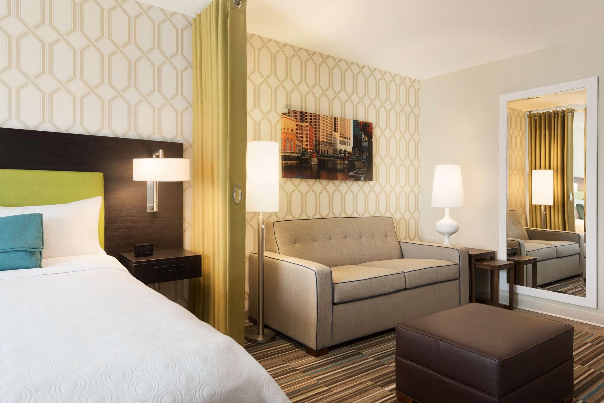 Home2 Suites By Hilton Milwaukee Brookfield Waukesha Ngoại thất bức ảnh