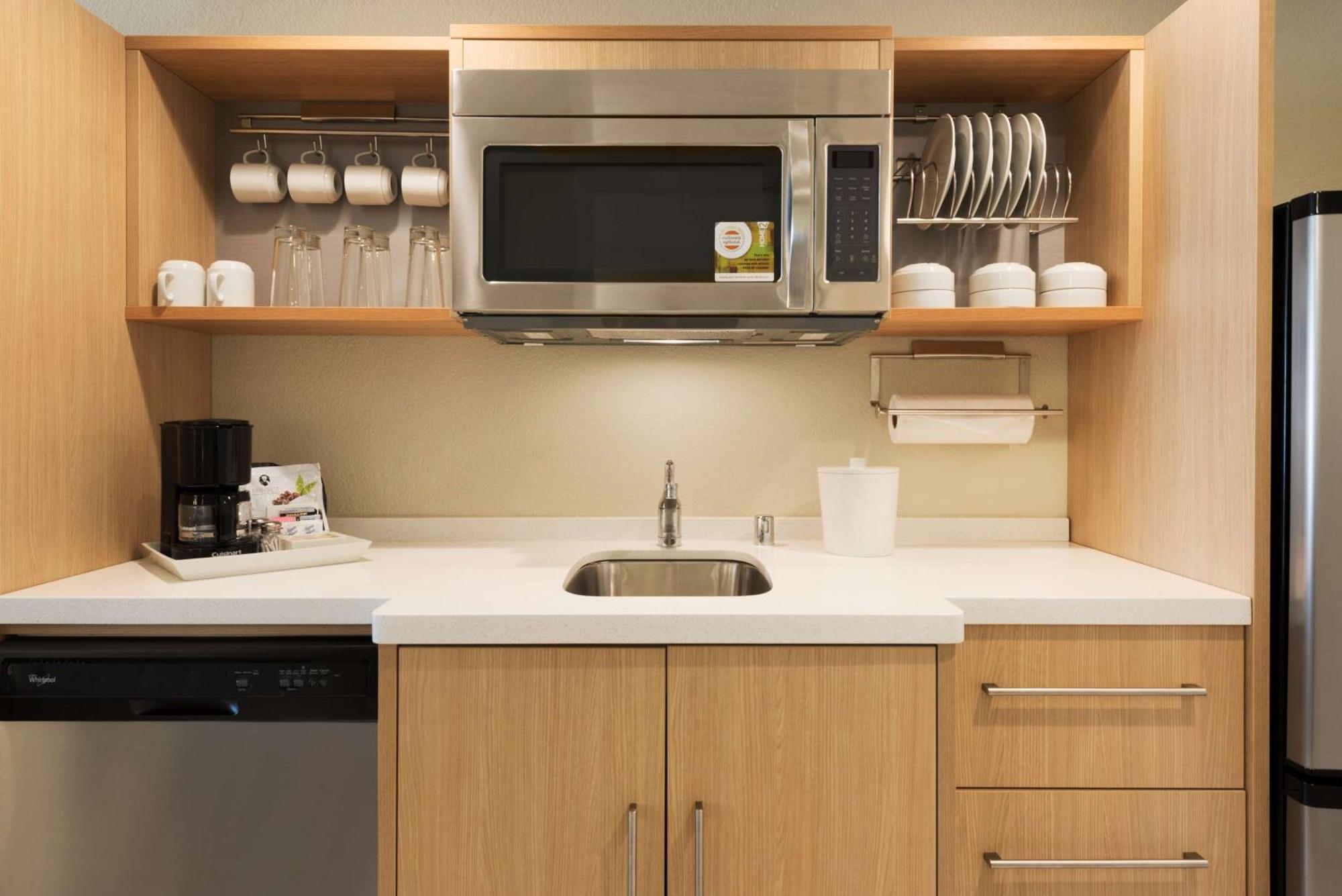 Home2 Suites By Hilton Milwaukee Brookfield Waukesha Ngoại thất bức ảnh