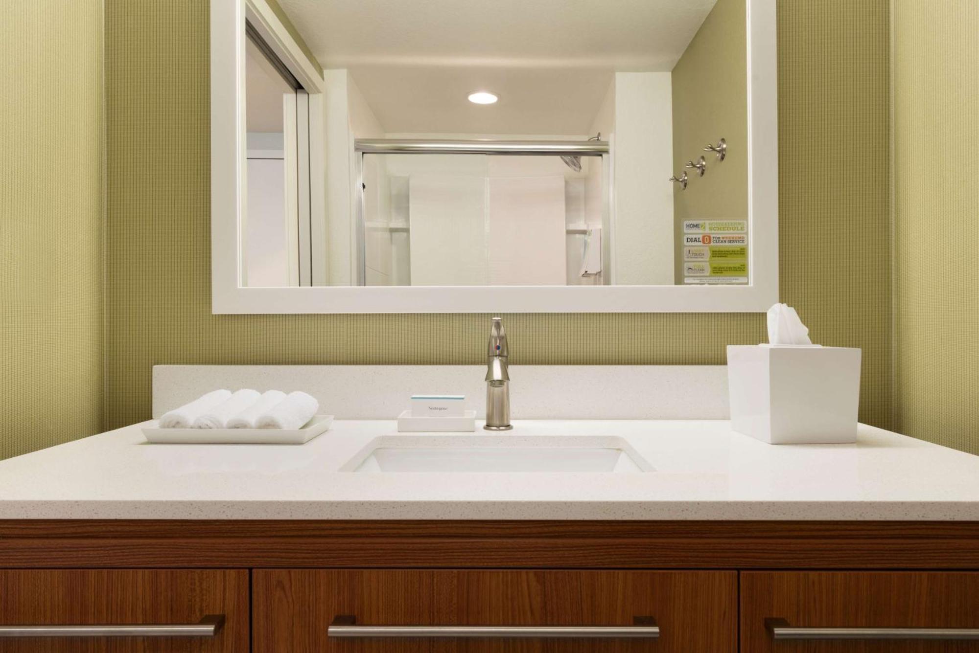 Home2 Suites By Hilton Milwaukee Brookfield Waukesha Ngoại thất bức ảnh