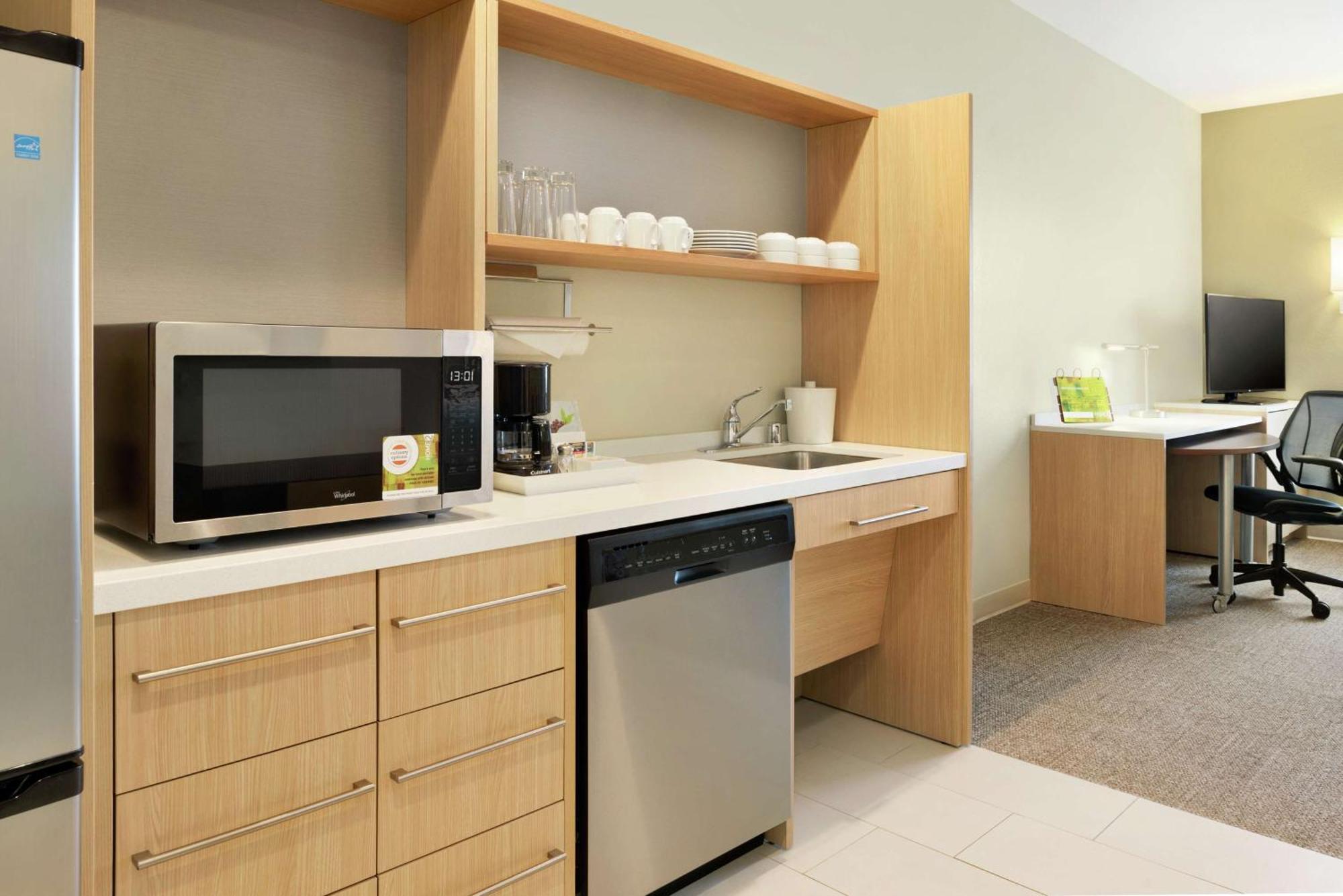 Home2 Suites By Hilton Milwaukee Brookfield Waukesha Ngoại thất bức ảnh
